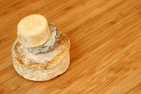 Camembert cheese Stock-Fotos