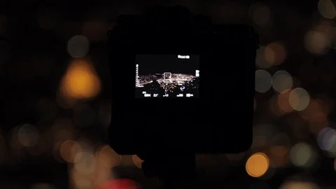 Camera in the background of the night city 库存影片 127412952