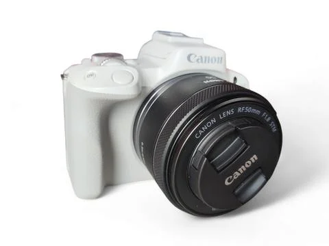 Camera Canon Eos R50 wit kit lens 50 mm Stock Photos