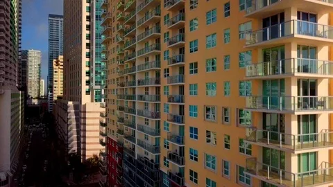 Camera elevate on Building towers Vidéo 92564528