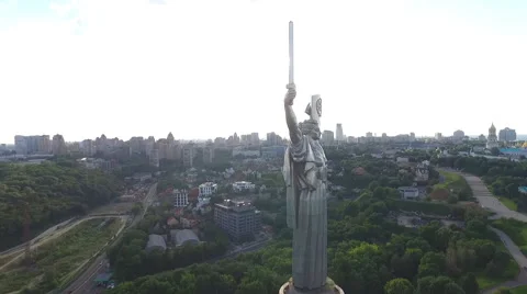 The Camera Flies Around the Monument of World War ii Video stock 64481447
