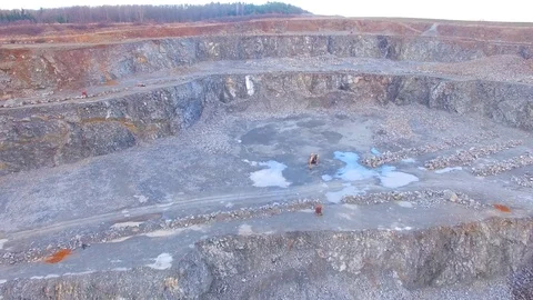 Camera flight over a open cast mine. Video stock 101075654