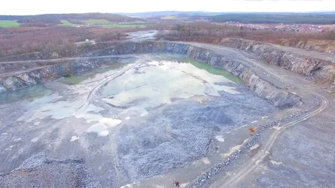 Camera flight over a open cast mine. Video stock 101075736