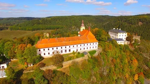 Camera flight over The Rabstejn nad Strelou in Czech Republic. Stock Footage 95763728