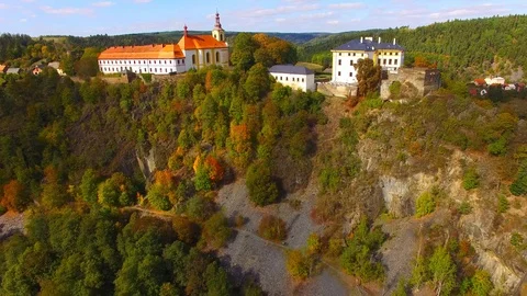 Camera flight over The Rabstejn nad Strelou in Czech Republic. Stock Footage 95765072