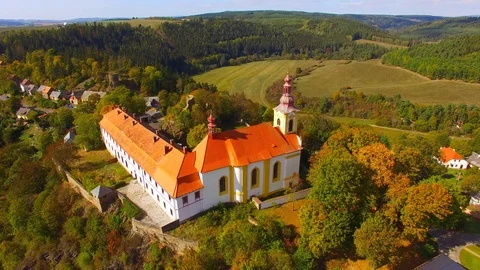 Camera flight over The Rabstejn nad Strelou in Czech Republic. Stock Footage 95766081