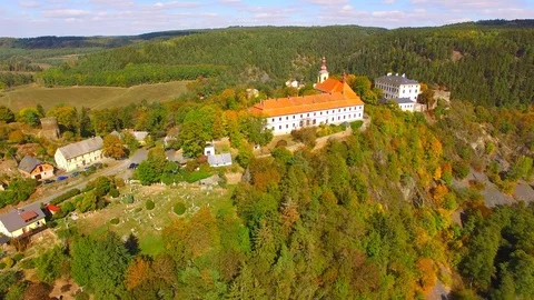 Camera flight over The Rabstejn nad Strelou in Czech Republic. Stock Footage 95766223