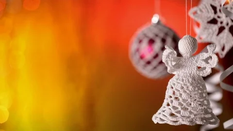 Camera focusing on christmas decorations Stock Footage 81389594