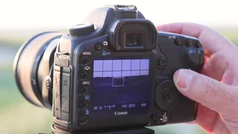 Camera focussing on sundown at the beach Stock Footage 218265069