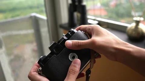 Camera in hand 動画素材 157961945