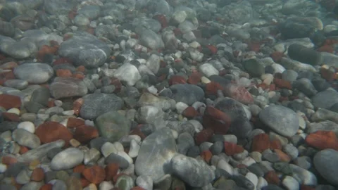 Camera is immersed in the water after the arrival of the sea wave. Slow motion 스톡 동영상 153922831
