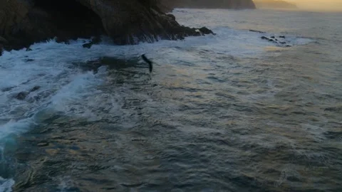 Camera movement in the ocean at sunrise Video stock 318016656