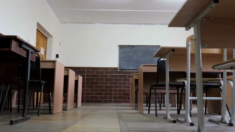 Camera moving on the floor in empty classroom. Education in School, College Stock-Footage 95523716