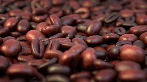 Camera moving over roasted coffee beans Video stock 147674019