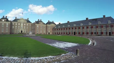 Camera pan on front square cour d'honneur Palace het Loo Paleis het Loo 4k Stock Footage 59188769