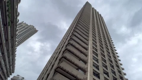 Camera pans in London’s Barbican Centre 스톡 동영상 150117377