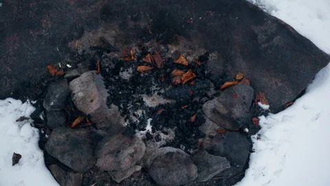Camera pans over an old fire place in the woods on a cold winter day in Norway 스톡 동영상 331115012