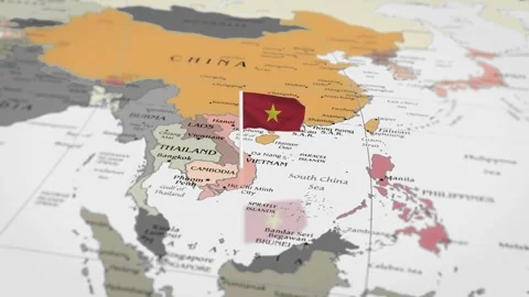 The camera rotating around  vietnam, on the world map takes the focus. Stock Footage 299941573
