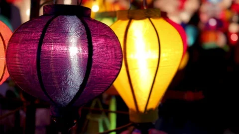 The camera shoots Chinese lanterns Vídeo Stock 128277512