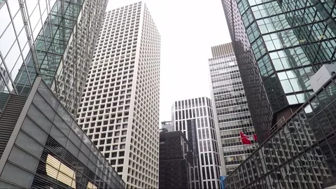 Camera slides up to the top of the buildings, Central District, Hong Kong Vidéo 143469942
