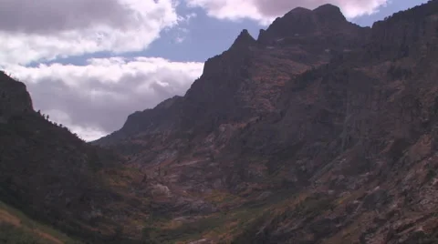 Camera slowly pulls back revealing a old glacier in Nevada 스톡 동영상 56245748