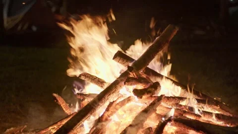 A camp fire Stock Footage 292096676