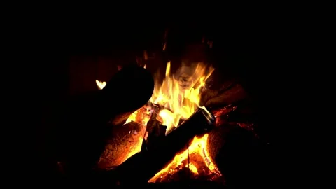 Camp fire at night reg motion v2 Stock-Footage 144297218