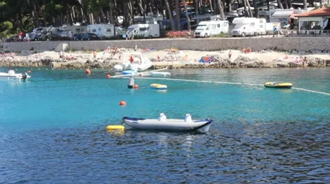 Camp valley 動画素材 8508208