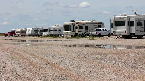 Campers lined up in campgound Stock-Footage 43880595