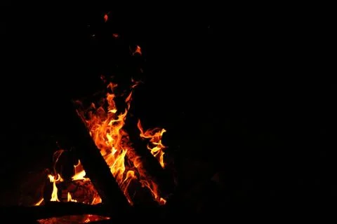 A Campfire Ablaze 写真素材