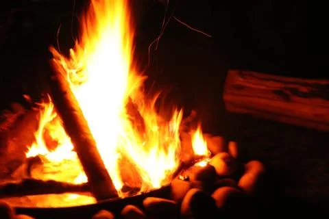 A Campfire Ablaze Stock Photos