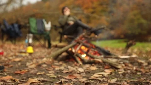 Campfire and knife Video stock 145795076