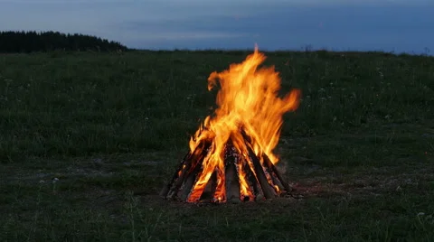 Campfire  filmed in 4K Stock-Footage 56478253