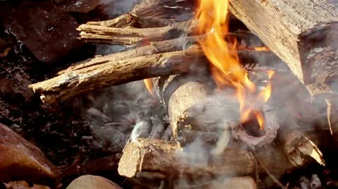 Campfire Video stock 8995084