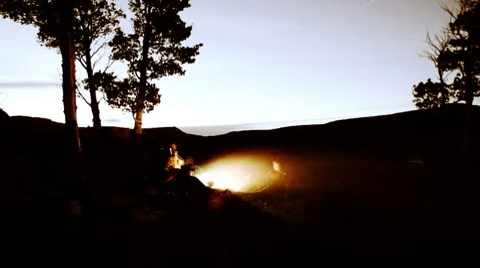 Campfire With Stars Stockbeeldmateriaal 8608030