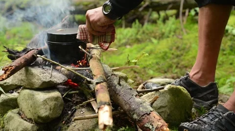 Camping cooking Stock-Footage 60041611