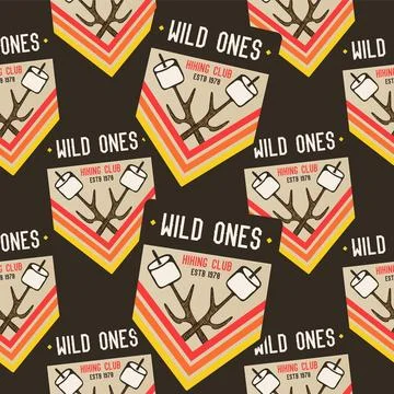 Camping seamless pattern. Travel wallpaper with outdoor adventure badges. Stock 스톡 일러스트