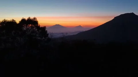 Camping, sunrise video Stock Footage 259376579