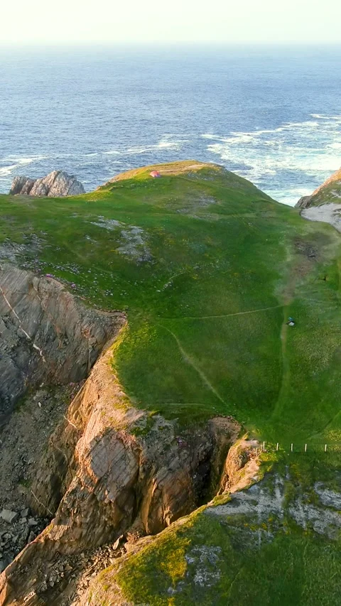 Camping tent at Scheildren, Malin Head, Wild Atlantic Way. Co. Donegal 스톡 동영상 310788776