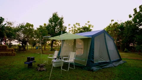 Camping tents at night Vídeos de archivo 301776945