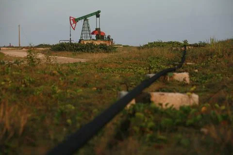  Campos de petroleo en Matanzas.+energia, petrolifero, economia+Oil fields... Stock Photos