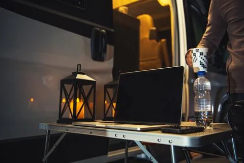 Campsite Remote Online Work Foto stock