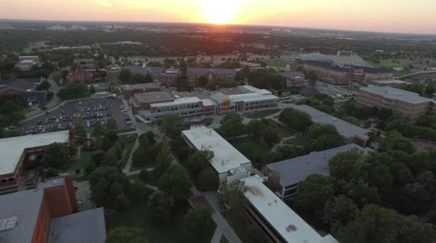 Campus Dusk Descend Vidéo 66389960