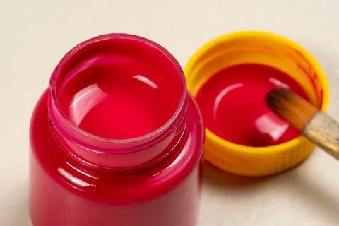 Can of open gouache Foto stock