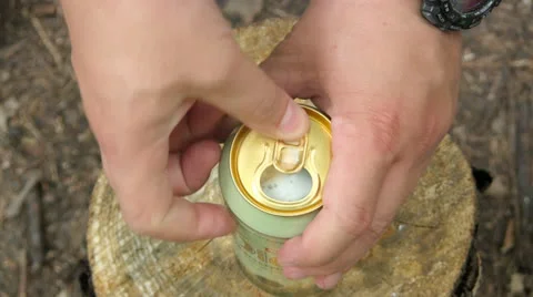 A can opening Stock Footage 25890758