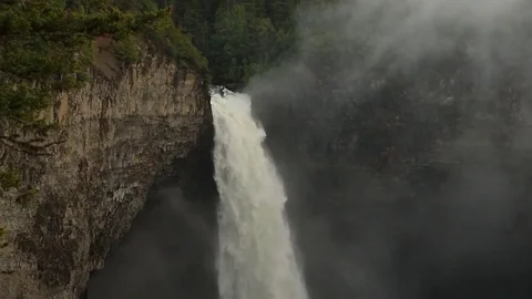 Canada's highest waterfall - Helmcken Falls Video stock 72391816