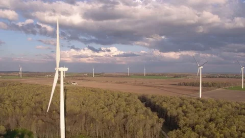 Canadian Windmills with a Drone Vídeo Stock 79045459