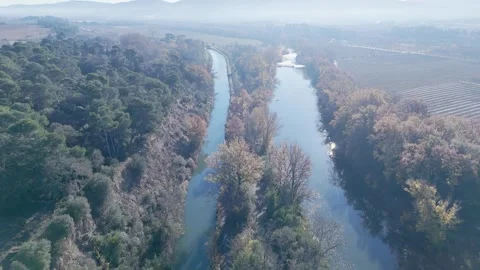 Canal + aude Video stock 327229748