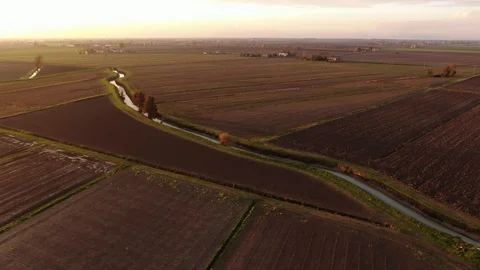 Canal in the fields - Shining 스톡 동영상 118095558