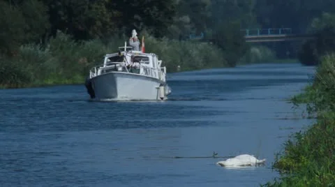 Canal Stock-Footage 12714059